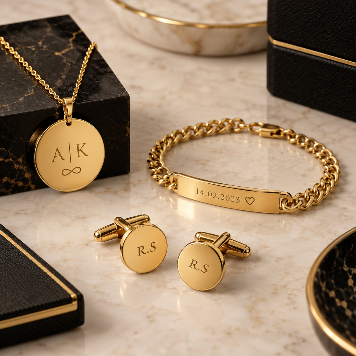 Personalised jewellery engraving